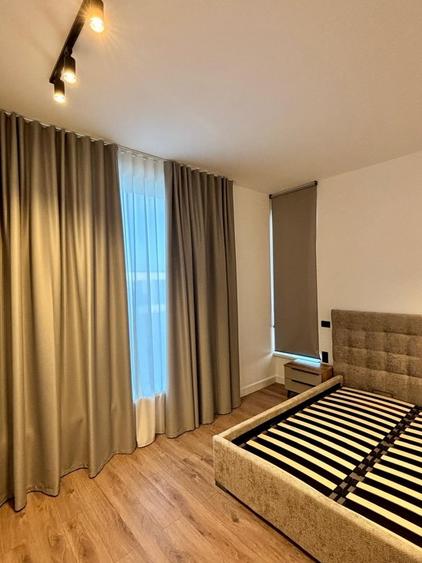 Casă cu 4 camere cu Teren 300 Mp în Tunari
