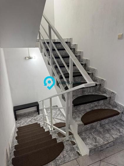 Casă individuală cu 6 camere cu Canalizare în Brănești