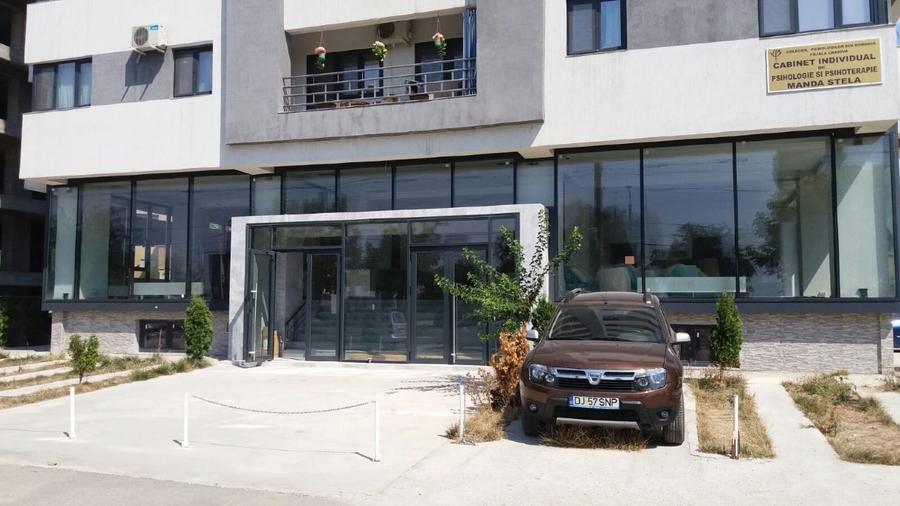Spațiu comercial, de 110 mp, în Calea Severinului