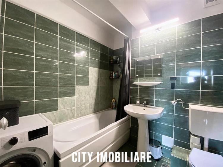 Apartament cu 2 camere decomandat, mobilat în Calea Turzii