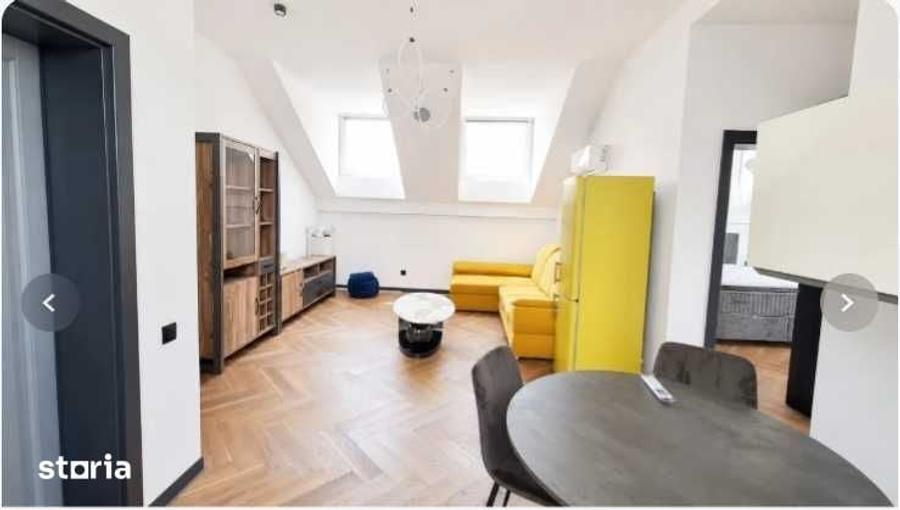 Apartament cu 3 camere decomandat în Ștrand