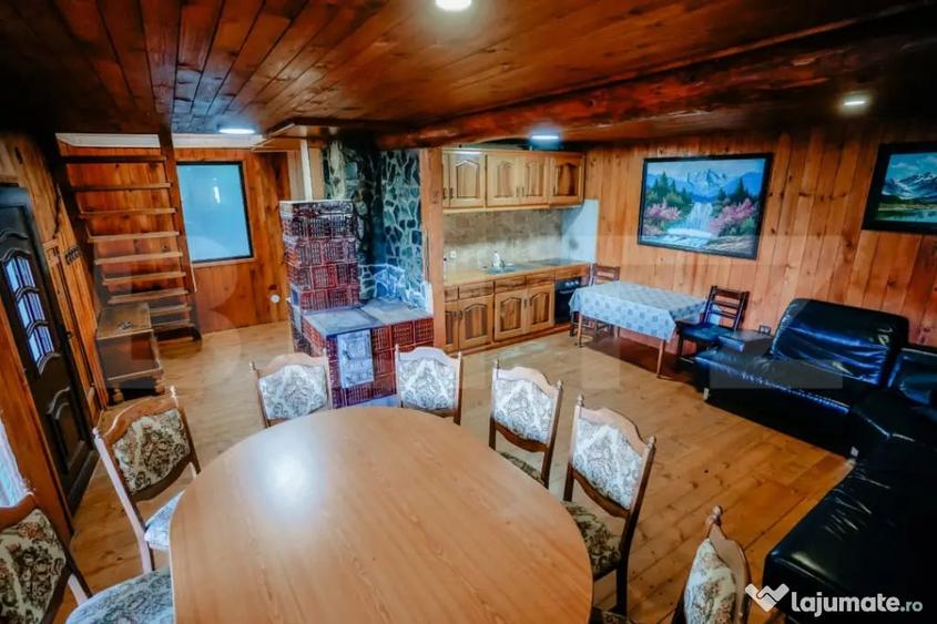 Casă cu 5 camere cu Teren 700 Mp în Prundu Bârgăului