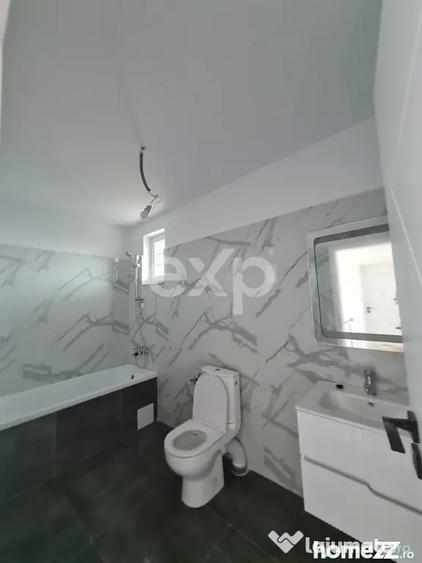 Casă cu 4 camere cu Teren 2500 Mp în Trivale
