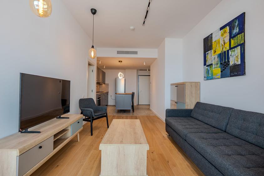Apartament cu 2 camere semidecomandat în Floreasca