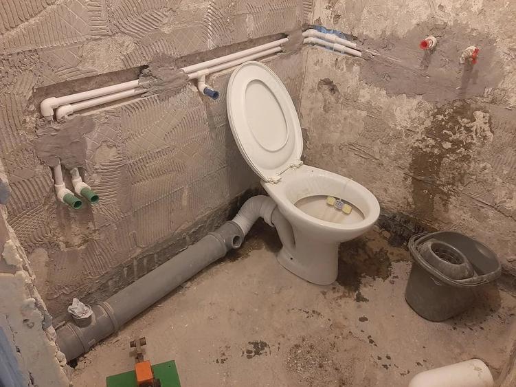 Garsonieră decomandată în Brâncoveanu