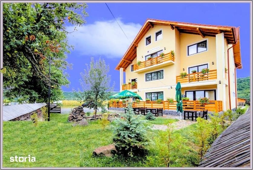 Spațiu comercial, de 3,700 mp, în Central
