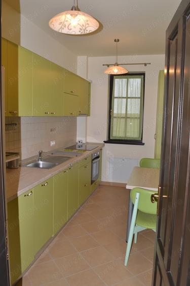 Apartament cu 2 camere decomandat în Ronaț