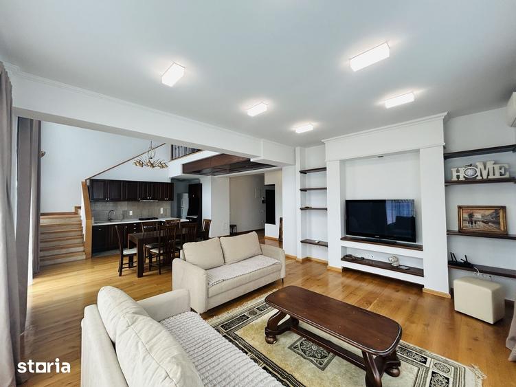 Apartament cu 4 camere în Central