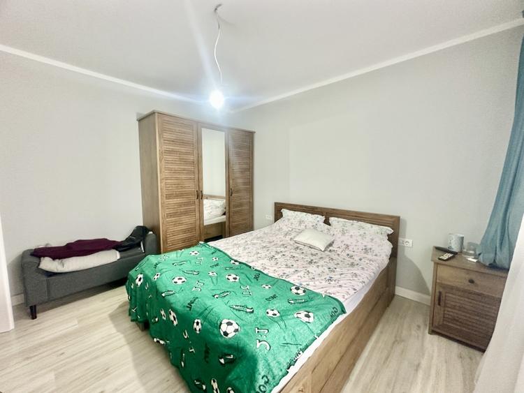 Casă individuală cu 4 camere cu Canalizare în Moșnița Nouă