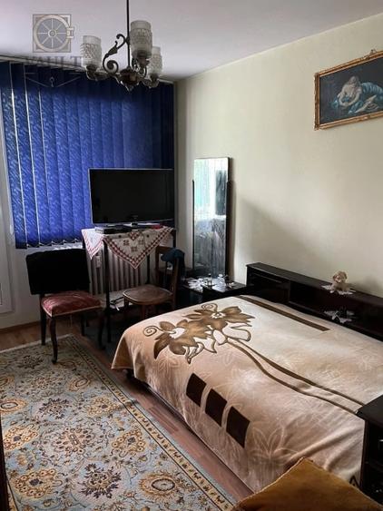 Apartament cu 3 camere semidecomandat, mobilat în Brâncoveanu