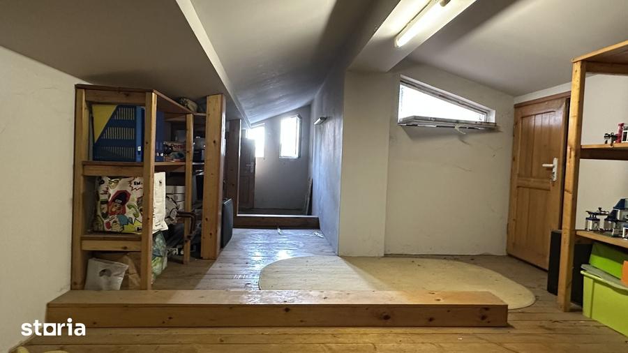 Casă cu 4 camere cu Teren 256 Mp în Stadion