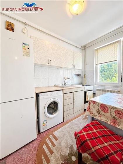 Apartament cu 2 camere de vanzare zona Vest- Tulcea - 2