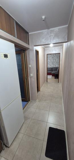 Apartament cu 3 camere semidecomandat în Cumpăna