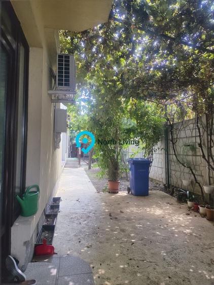 Casă individuală cu 10 camere cu Canalizare în Baicului