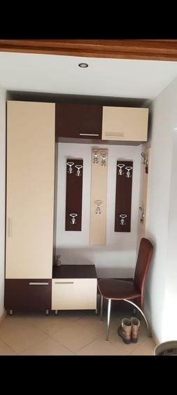 Apartament cu 3 camere semidecomandat în Bosanci