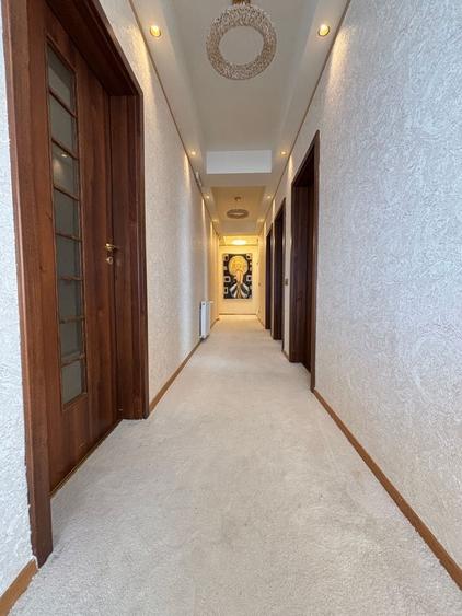 Apartament cu 4 camere decomandat, mobilat în Vitan Mall