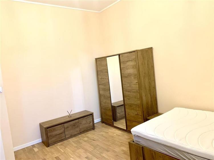 RECO  Apartament de închiriat cu 2 camere, ultracentral, complet renovat 60 - 5