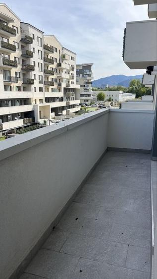 Apartament decomandat în Centură