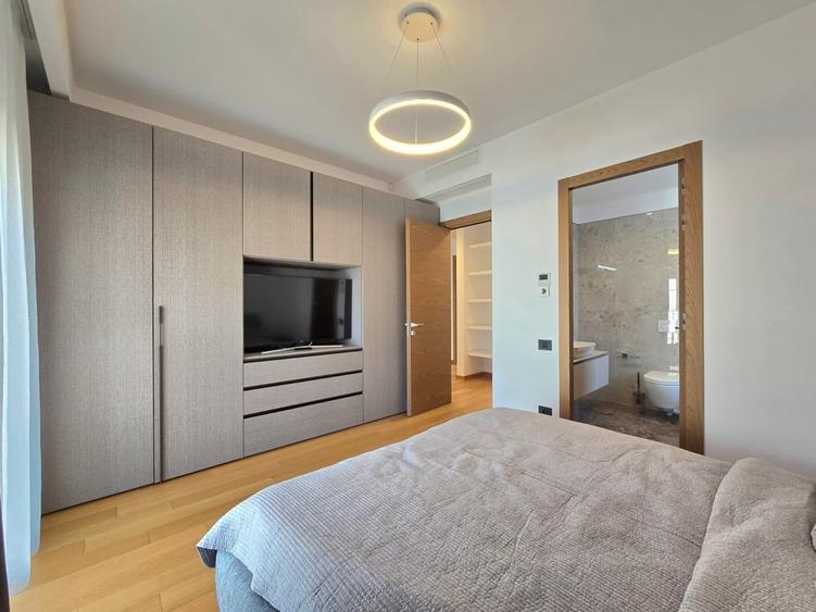 Apartament cu 3 camere în Primăverii