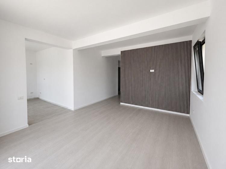 Casă cu 4 camere cu Teren 330 Mp în Crevedia
