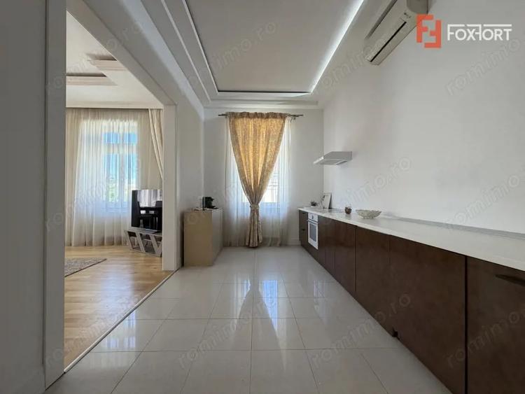 Apartament cu 3 camere decomandat, mobilat în Fabric