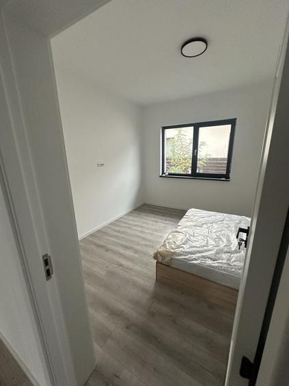 Casă cu 4 camere cu Teren 500 Mp în Dimieni