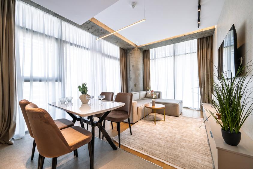 Apartament cu 3 camere decomandat în Floreasca