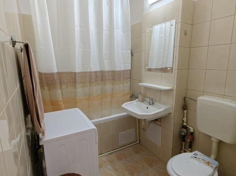 Apartament cu 2 camere decomandat, mobilat în Berceni