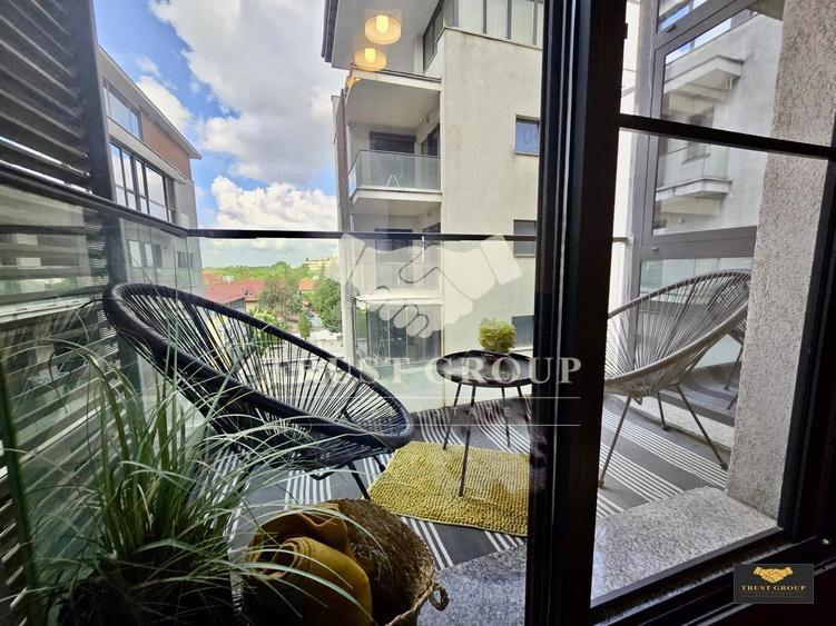Apartament cu 4 camere semidecomandat, mobilat în Herăstrău
