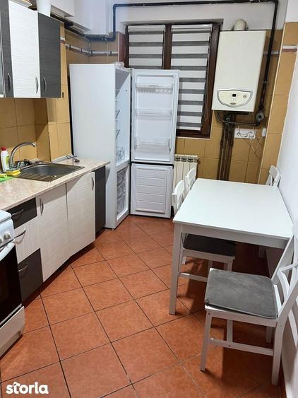 Apartament cu 2 camere semidecomandat în Aleea Trandafirilor
