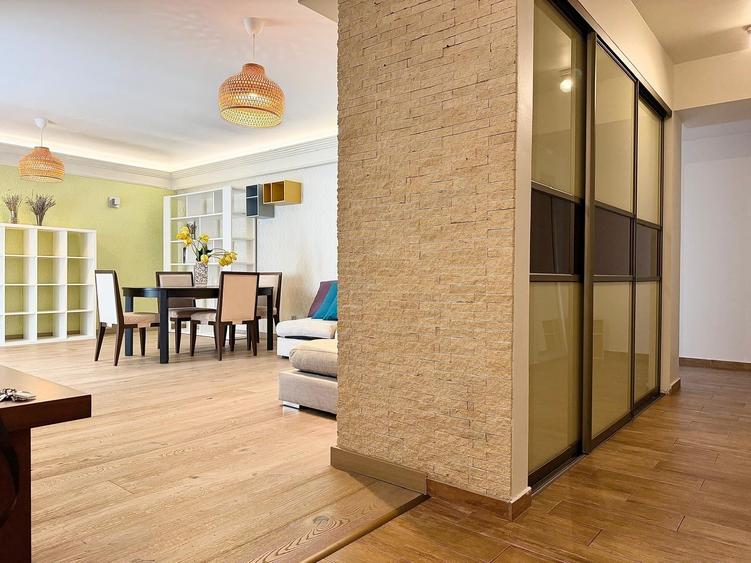 Apartament cu 3 camere decomandat în Grădina Icoanei