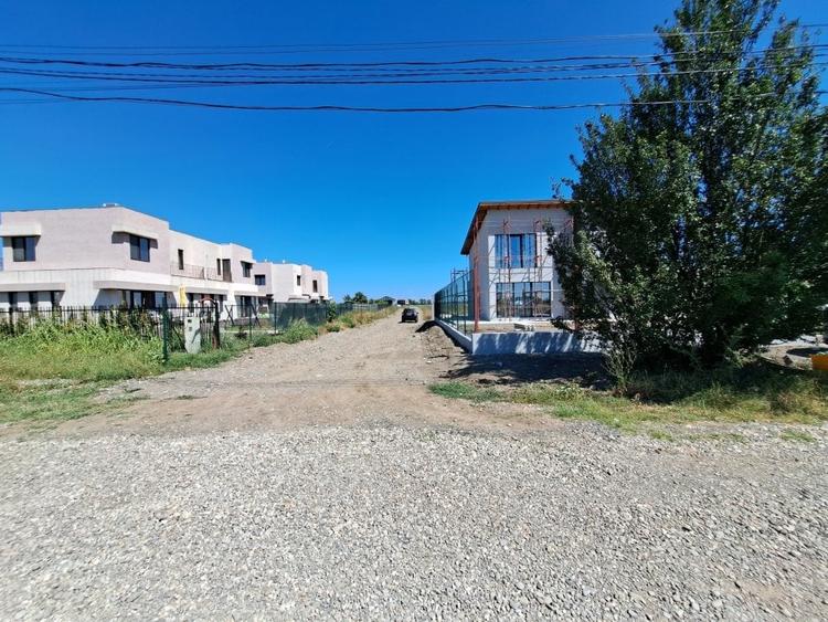 Teren Construcții intravilan de 967 mp, în Dimieni
