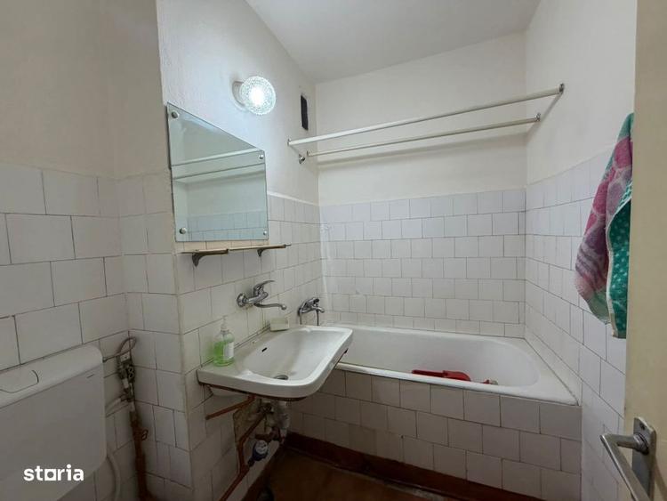 Apartament cu 2 camere semidecomandat în Decebal