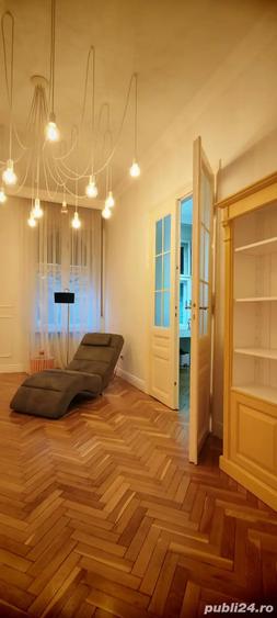 Apartament cu 4 camere semidecomandat în Ultracentral