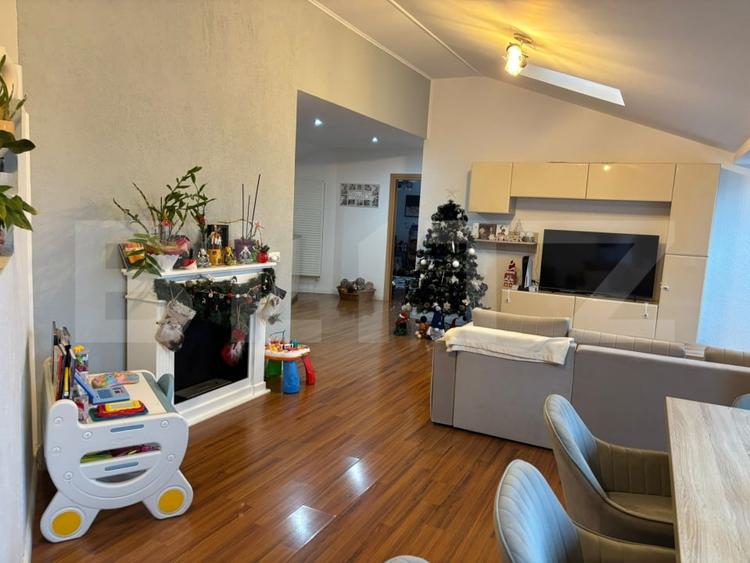 Apartament cu 3 camere decomandat, mobilat în Nord