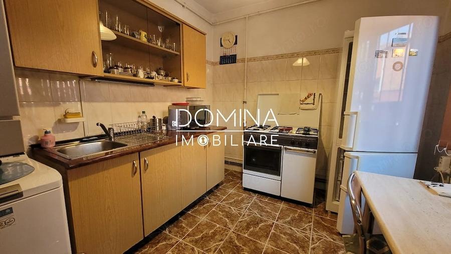 Casă cu Teren 265 Mp în Central