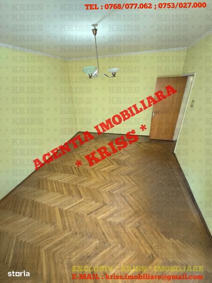 Apartament cu 2 camere decomandat în Trivale