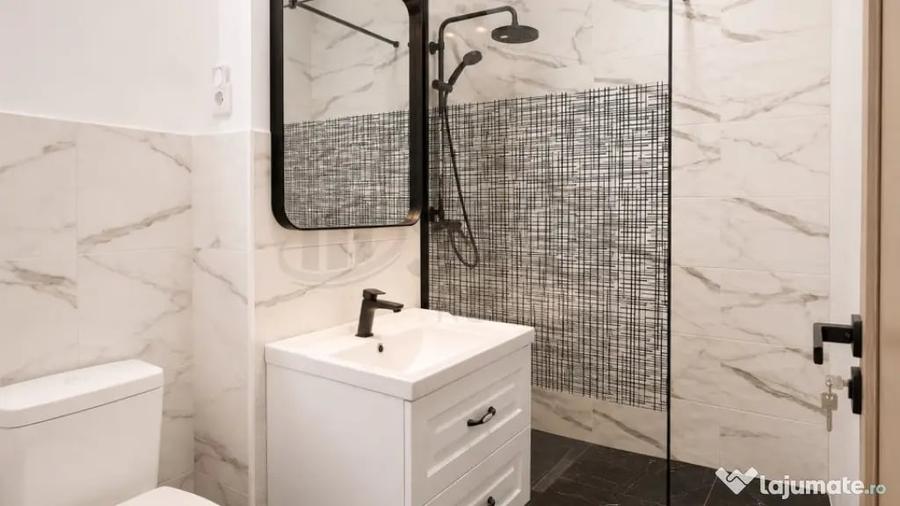 Apartament cu 3 camere decomandat în Titulescu