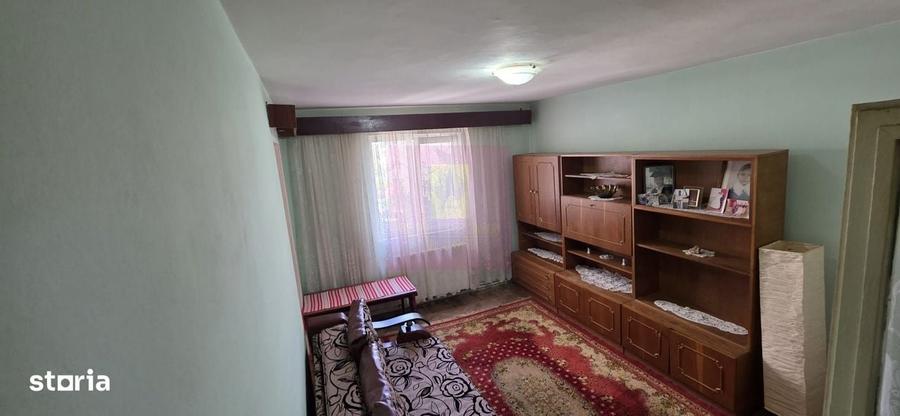 Apartament cu 3 camere în Autogară