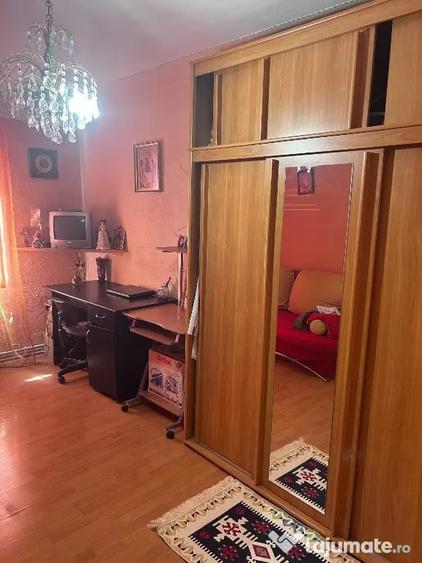 Apartament cu 2 camere decomandat în Ampoi 1