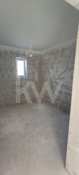 Duplex cu 4 camere cu Canalizare în Rășinari
