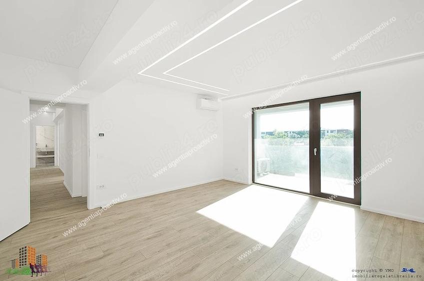 Apartament cu 3 camere decomandat în Sud