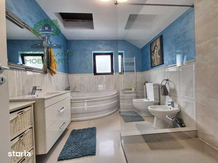 Casă cu 5 camere cu Teren 600 Mp în Frumoasa