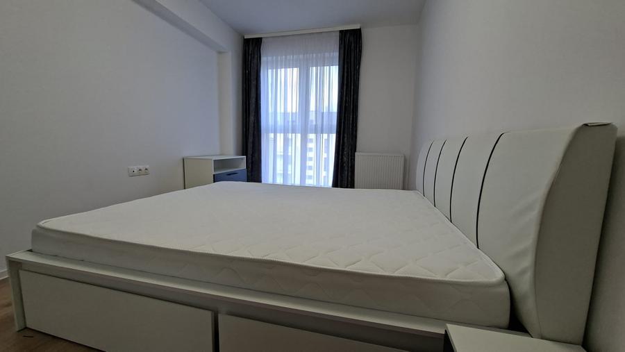 Apartament cu 2 camere semidecomandat, mobilat în Libertății