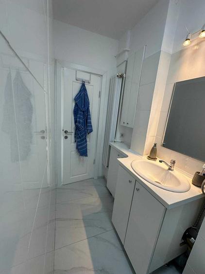 Apartament cu 2 camere semidecomandat în Romană