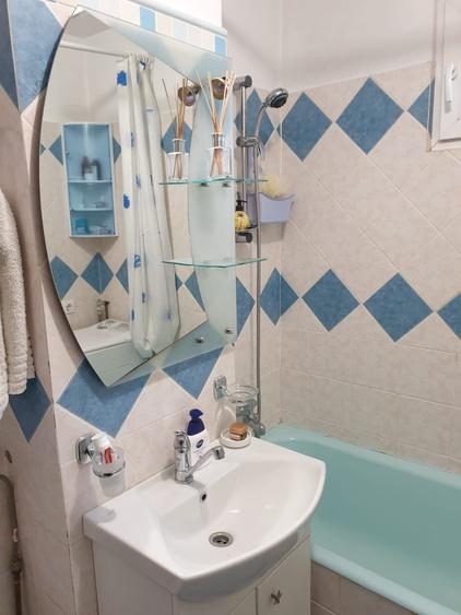 Apartament cu 2 camere decomandat în Drumul Carului