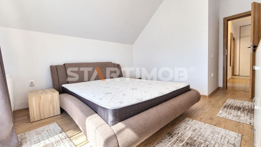 Apartament cu 2 camere decomandat, mobilat în Tractorul