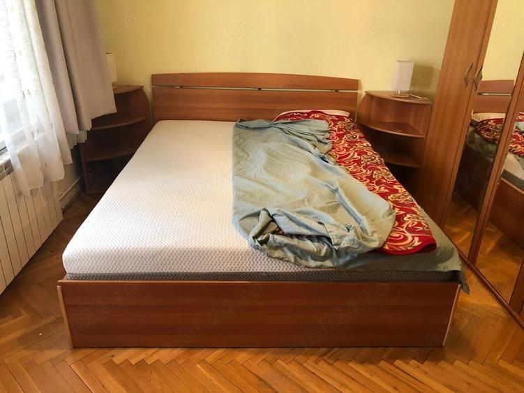 Apartament cu 3 camere decomandat în Gruia