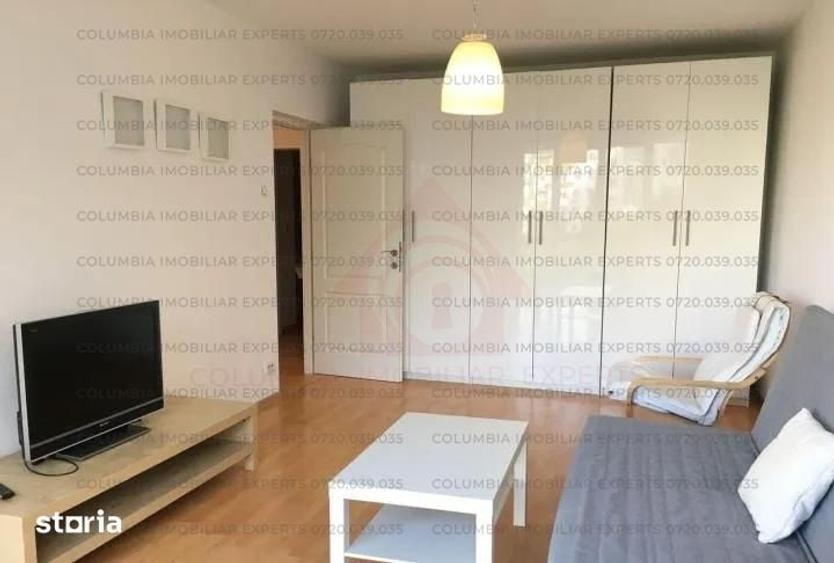 Apartament cu 3 camere decomandat în Tineretului