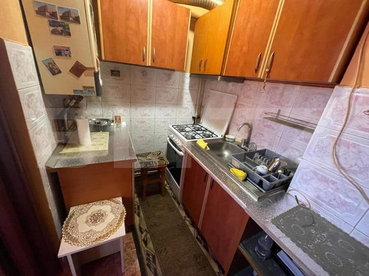 Garsonieră decomandată, mobilată în 9 Mai